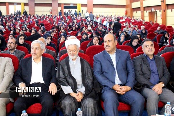 سی و پنجمین برنامه بزرگداشت مقام معلم در شهرستان سمنان