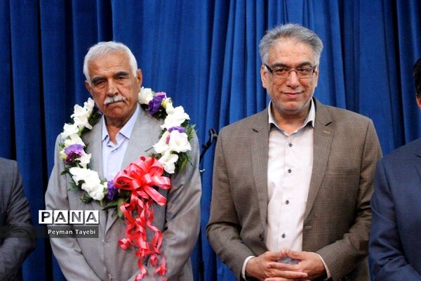 سی و پنجمین برنامه بزرگداشت مقام معلم در شهرستان سمنان