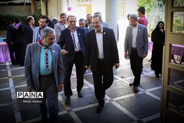 آیین گرامیداشت بیستمین سالروز تاسیس سازمان دانش‌آموزی