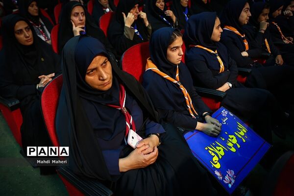 آیین گرامیداشت بیستمین سالروز تاسیس سازمان دانش‌آموزی