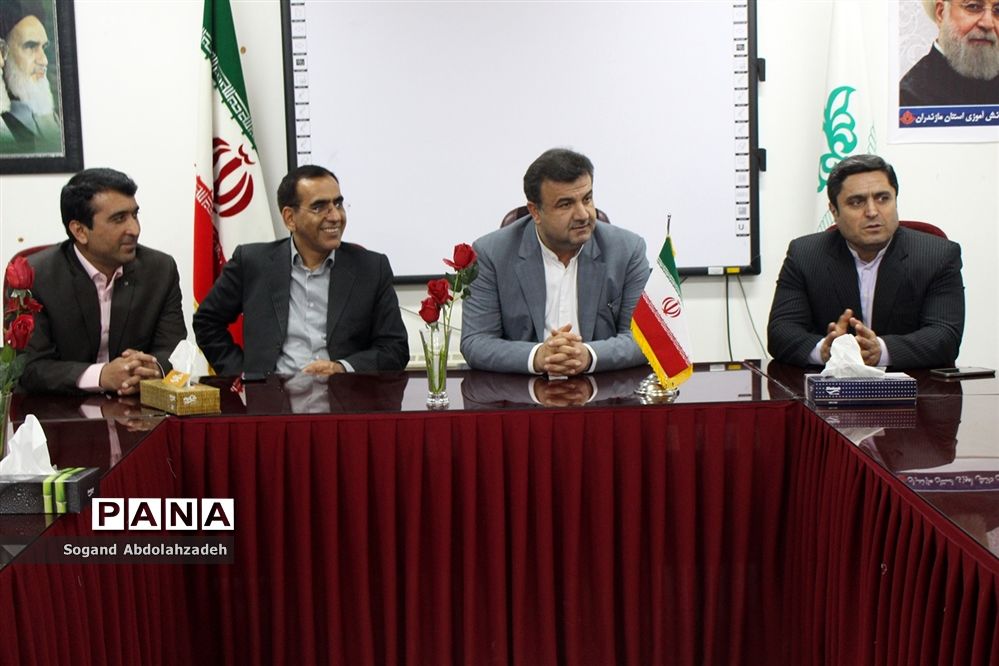 حضور استاندار مازندران در سازمان دانش‌آموزی استان