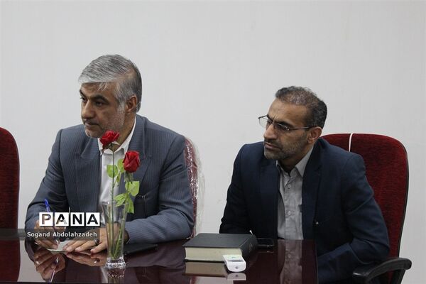 حضور استاندار مازندران در سازمان دانش‌آموزی استان