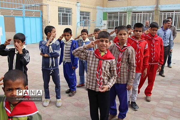 مراسم تحلیف افتخاری دانش‌آموزان ناشنوا استان یزد
