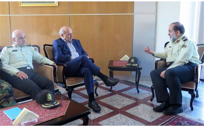 تشکیل کارگروه سازمان حفاظت محیط زیست و پلیس بین‌الملل ناجا