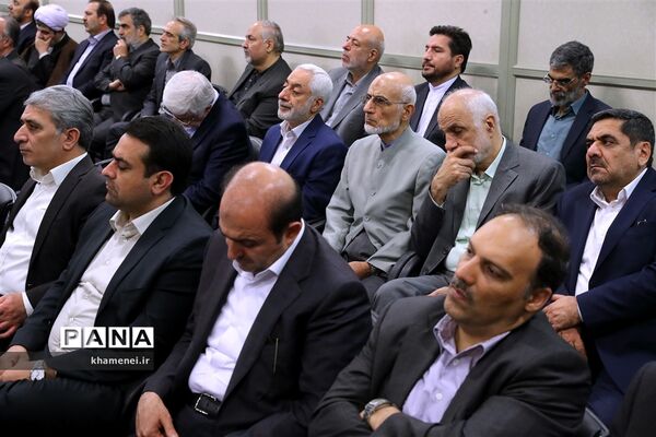 دیدار مسئولان نظام با مقام معظم رهبری