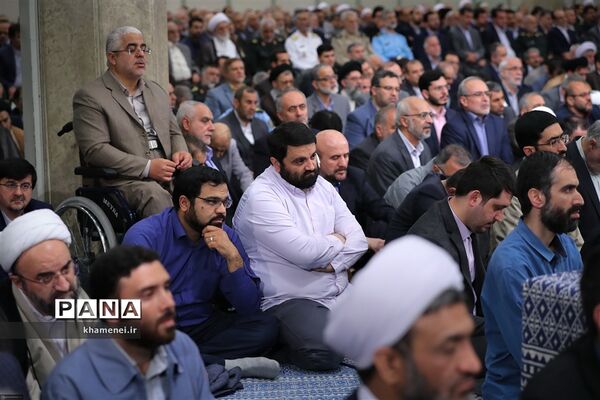 دیدار مسئولان نظام با مقام معظم رهبری