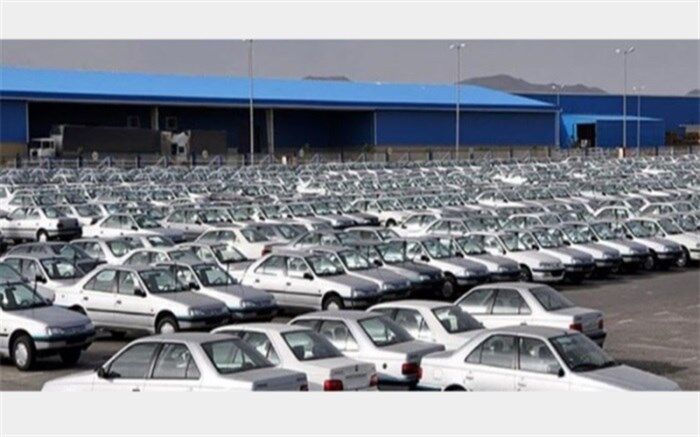 رضیان،‌عضو کمیسیون صنایع مجلس:‌ شورای رقابت مجدد به روند قیمت‌گذاری خودرو ورود کند