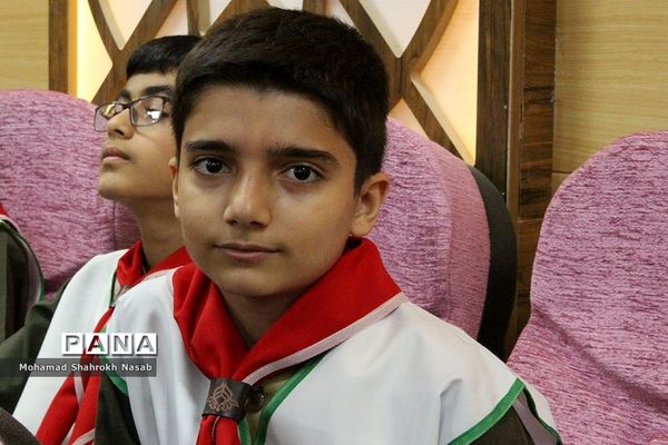 آیین سپاس مربی در ناحیه 3 اهواز