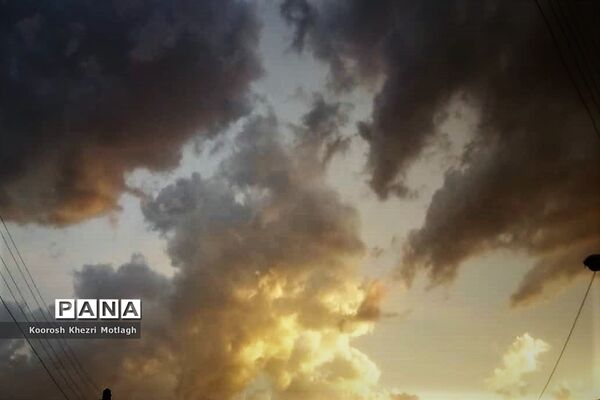 آسمان سرخ کازرون