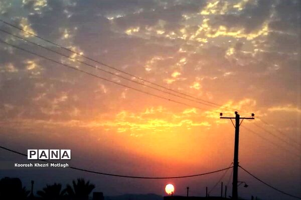 آسمان سرخ کازرون
