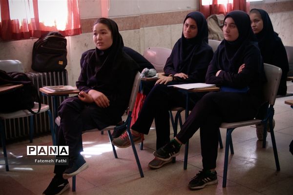 آماده سازی دانش آموزان پایه دوازدهم چهاردانگه  برای کنکور سراسری ۹۸