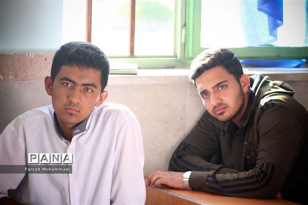 آماده سازی دانش آموزان پایه دوازدهم چهاردانگه  برای کنکور سراسری ۹۸