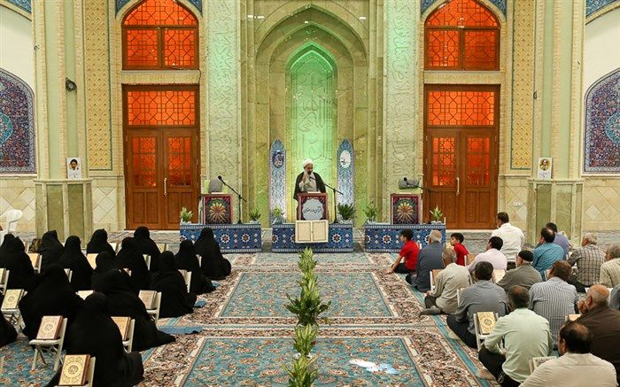 قرآن زنده کننده دل و عامل نشاط معنوی است