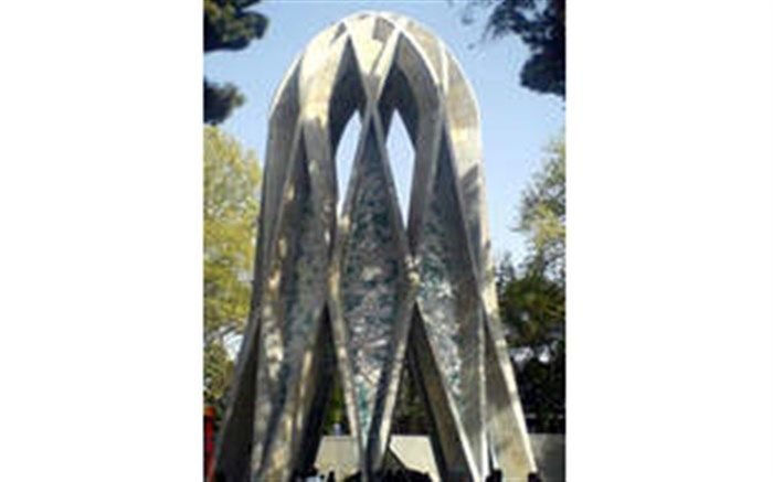 گلباران آرامگاه حکیم خیام نیشابوری