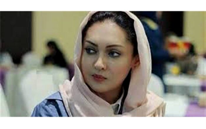 عکس نیکی کریمی در کنار چهره گریم شده او در «عروس مردگان»