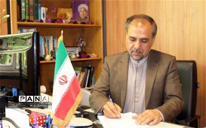 تمامی افرادی که به آموزش و پرورش مراجعه می کنند، خانواده آموزش و پرورش هستند