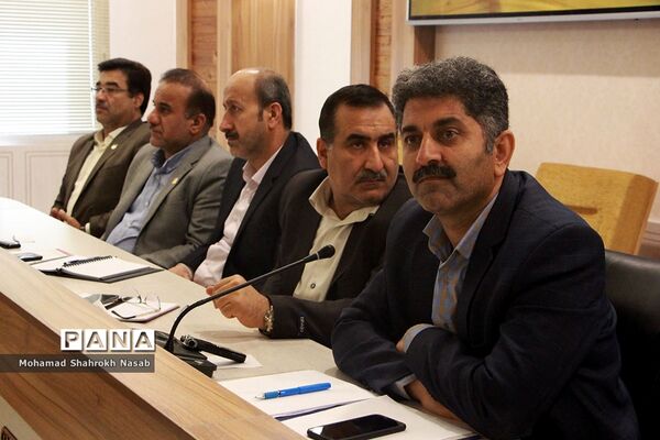 نشست شورای آموزش و پرورش خوزستان در اهواز