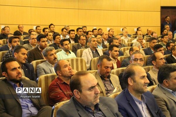 آئین تجلیل از معلمان نمونه استان سمنان-۲