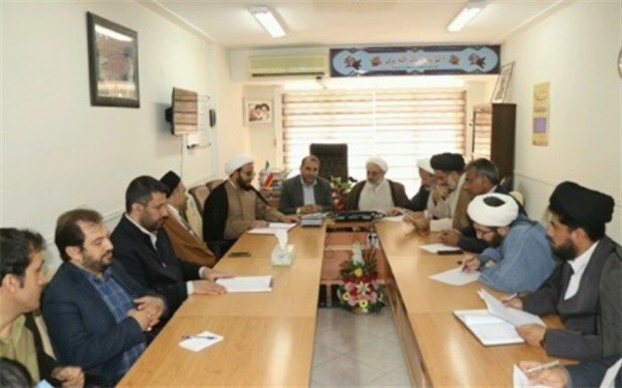 فعالیت ۸۰۰ روحانی در مدارس لرستان