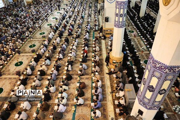 مراسم ترتیل خوانی عمومی قرآن  در حرم حضرت فاطمه معصومه (س)