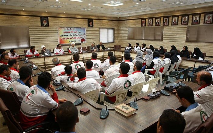 اقدامات مؤثر هلال احمر در سیل اخیر مردم را دلگرم می‌کرد