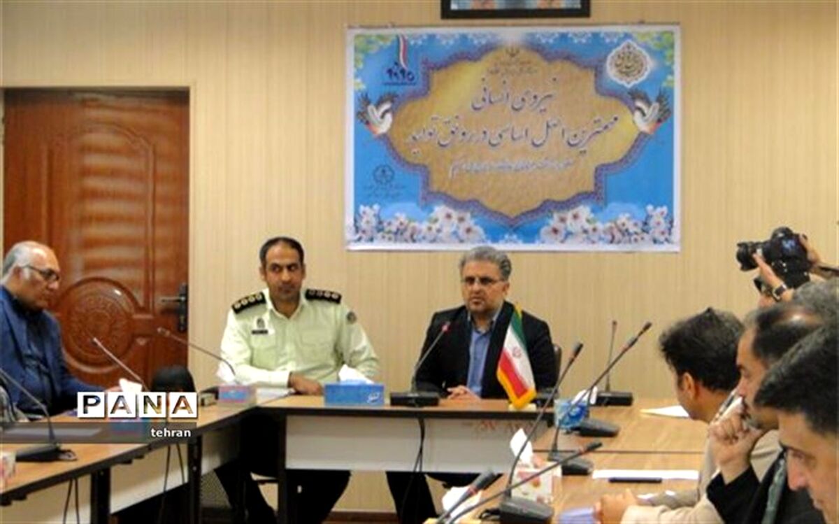 کارشناس آیین نامه معافیت تحصیلی  نیروی انتظامی منطقه 15: مبنای معافیت تحصیلی تاریخ فارغ التحصیلی است