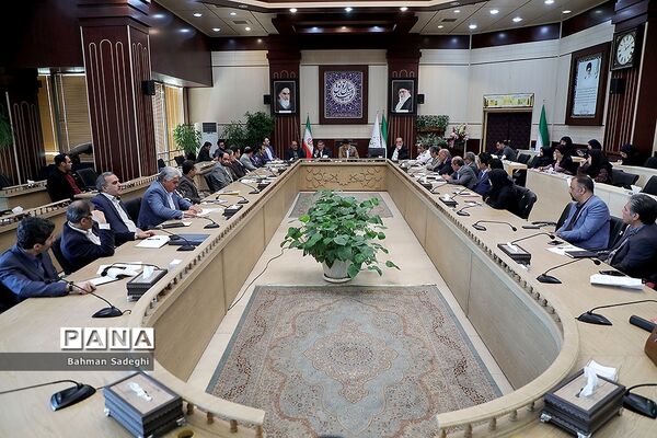 جلسه کارگروه کاهش آلودگی هوای استان تهران
