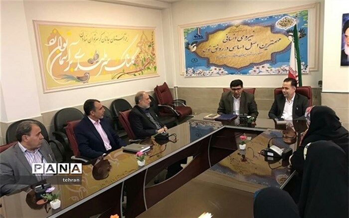 آیین معارفه سرپرست مدیریت آموزش و پرورش منطقه18 برگزار گردید