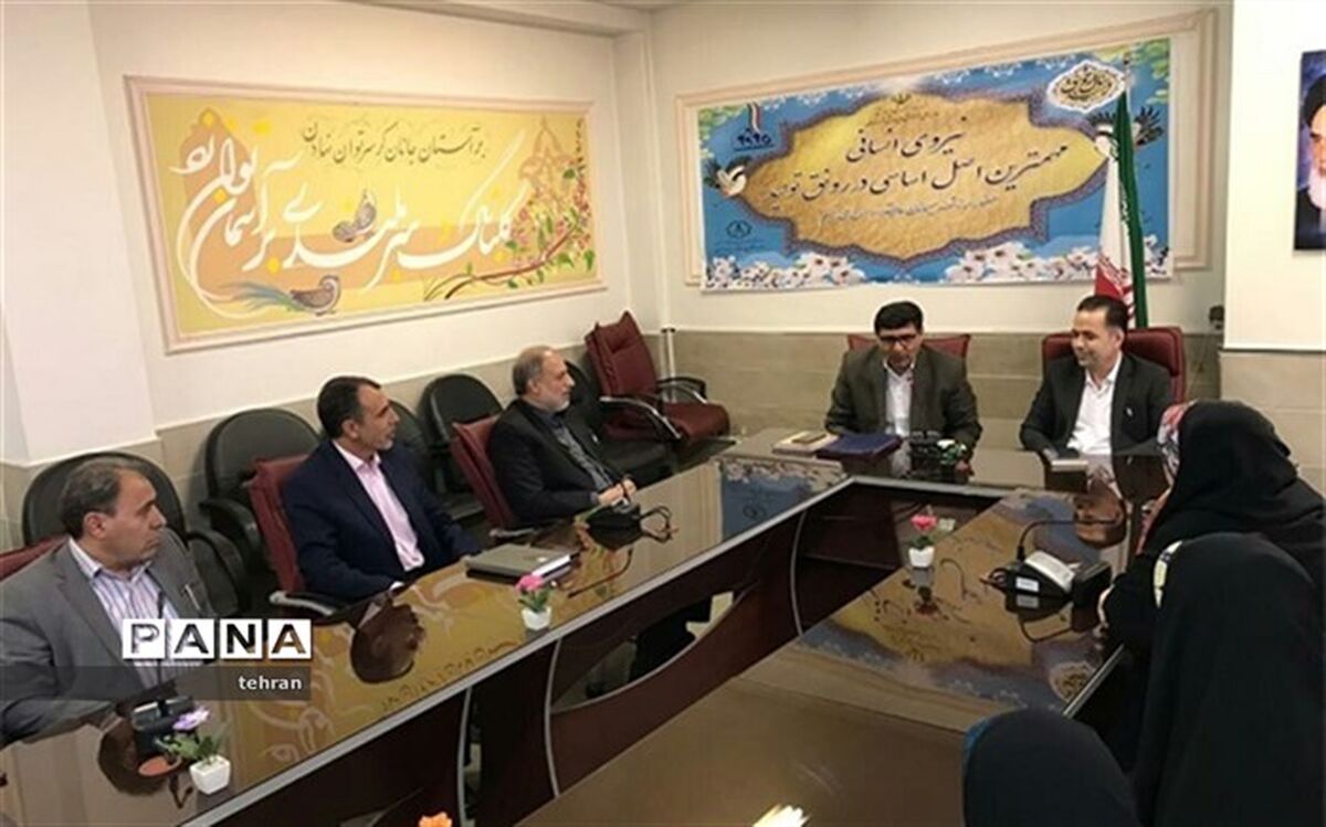 آیین معارفه سرپرست مدیریت آموزش و پرورش منطقه18 برگزار گردید
