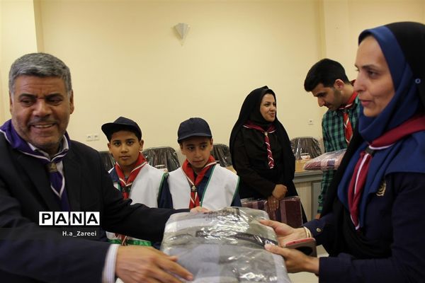 حضور رئیس آموزش و پرورش پیربکران در سازمان دانش آموزی اصفهان