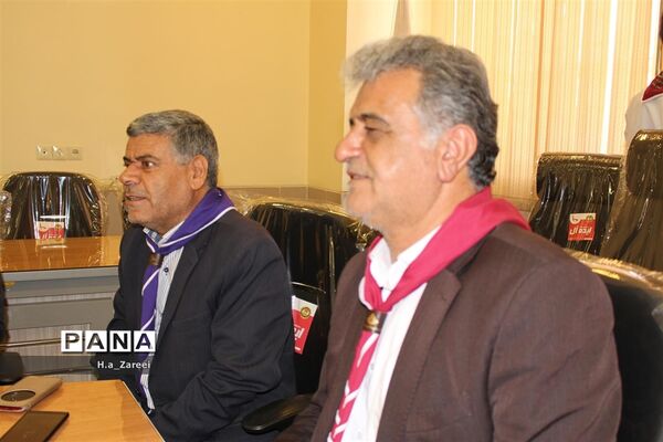 حضور رئیس آموزش و پرورش پیربکران در سازمان دانش آموزی اصفهان