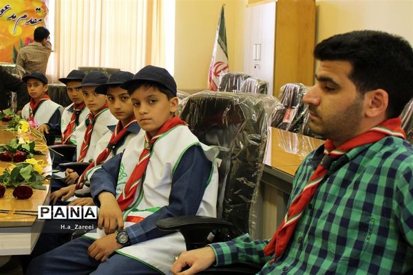 حضور رئیس آموزش و پرورش پیربکران در سازمان دانش آموزی اصفهان