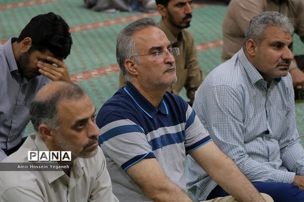 مراسم سخرانی حجت اسلام علیرضا تراشیون در مسجد حضرت زینب جزیره کیش