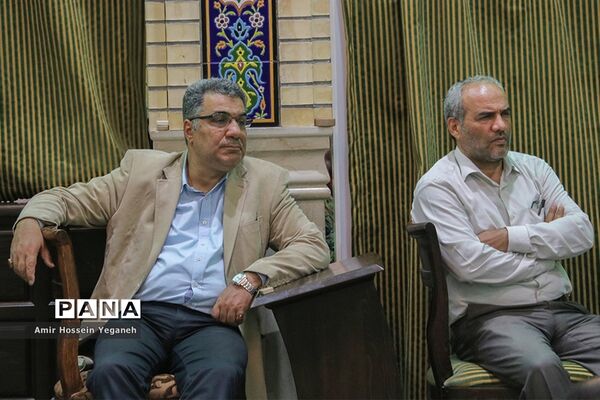 مراسم سخرانی حجت اسلام علیرضا تراشیون در مسجد حضرت زینب جزیره کیش