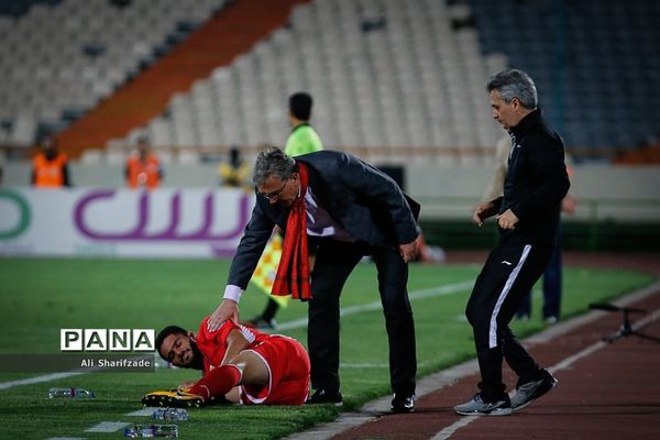 دیدار تیم‌های پرسپولیس و ماشین سازی تبریز