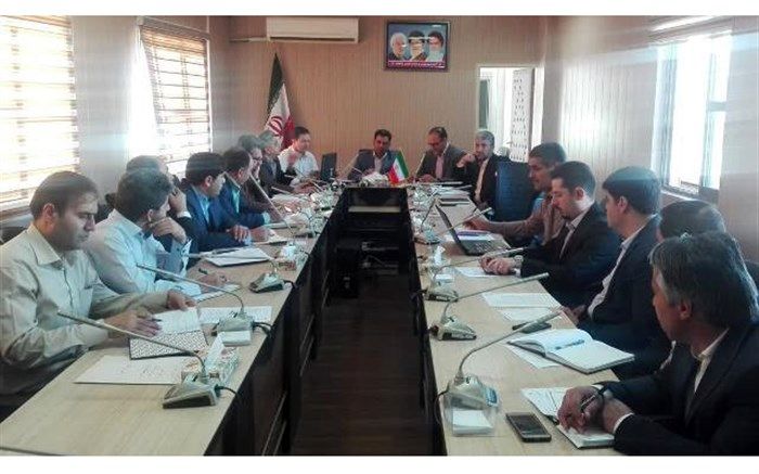 جلسه توجیهی مسئولین امتحانات نواحی و مناطق 14 گانه آموزشی استان برگزار شد