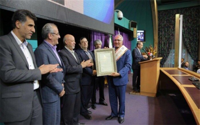 تقدیر استاندار از شهردار اصفهان برای انجام مسئولیت های اجتماعی