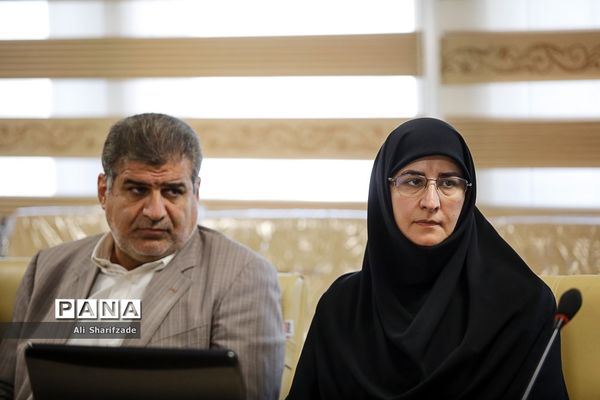 آیین رونمایی از سامانه ثبت شکایات مردمی و تلفن گویای سازمان مدارس و مراکز غیردولتی و توسعه مشارکت‌های مردمی