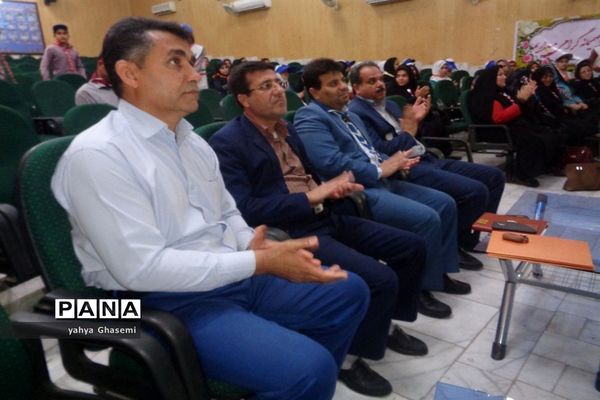 تجلیل از مربیان و یاورمربیان  سازمان دانش‌آموزی منطقه شبانکاره