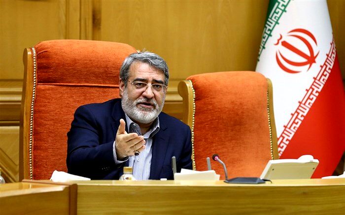 رحمانی فضلی: وضعیت امنیتی مرزهای کشور بهبود پیدا کرده است