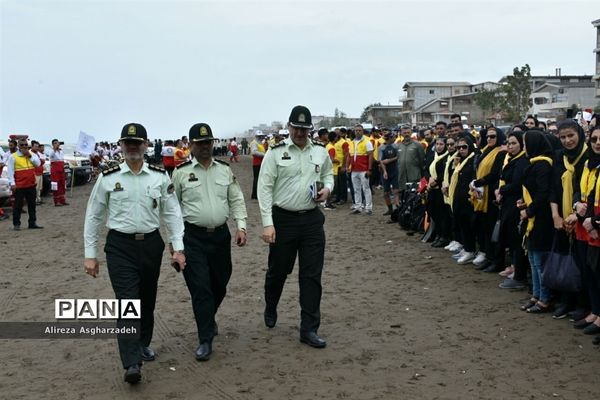 رژه ناجیان غریق و عوامل امداد و نجات در بابلسر