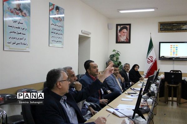 اولین جلسه کارگروه طرح ساماندهی‌‌، نظارت و مدیریت برتهیه و توزیع لباس فرم دانش‌آموزان