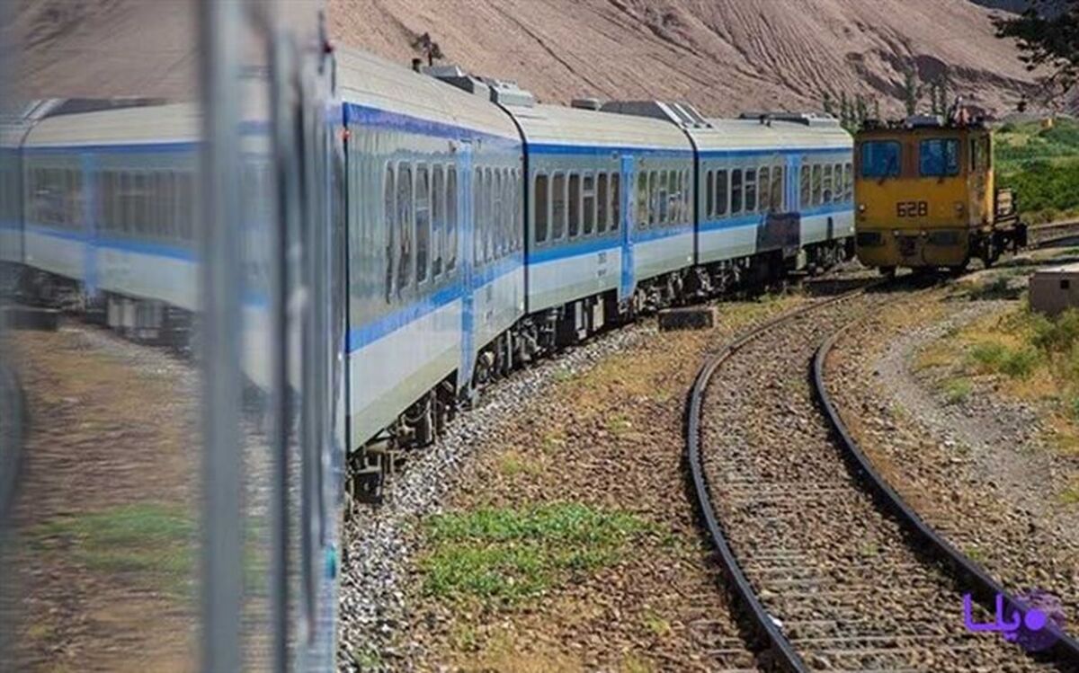 مدیرعامل شرکت راه‌آهن جمهوری اسلامی ایران: رسیدن به حمل ۳۰ درصدی بار و ۲۰ درصدی حمل مسافر جزو اولویت‌های ماست