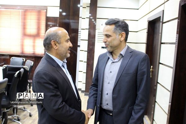 جلسه شورای معاونان اداره‌کل آموزش و پرورش استان بوشهر