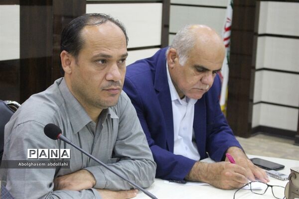 گردهمایی معاونان پرورشی و تربیت بدنی و روسای سازمان دانش‌آموزی استان بوشهر