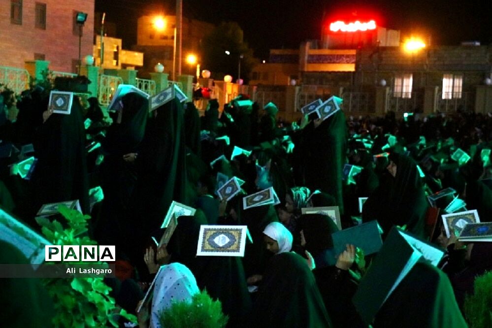 آیین‌ معنوی احیای نخستین شب قدر در سمنان