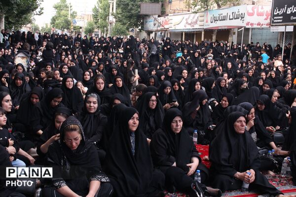  لبیک عاشورایی مردم نظرآباد در غروب دلتنگی کربلا