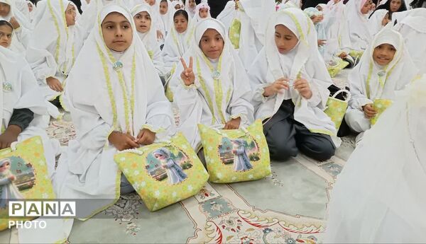 شکوه بندگی هزار روزه‌اولی در مصلی رودبار جنوب