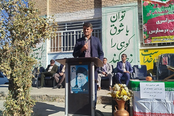 دانش‌آموزان مدرسه شهید باهنر لردگان آماده مقابله با زلزله شدند