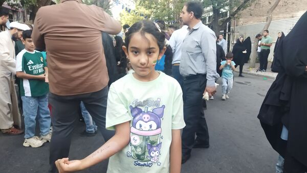 جشن وحدت و ولایت با حضور پرشور دانش‌آموزان اسکو